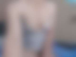 Live cam show with Candy - Red Hair on Gym Cam Girls