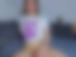 EmiliaRhodes's Live Sex Cam Show
