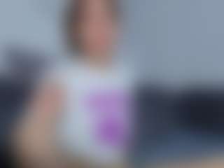 EmiliaRhodes's Live Sex Cam Show