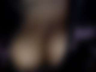 Live cam show with HunnIBoo - Body Massage on Soda Cam