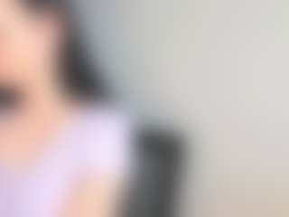 Live cam show with PrettyAlis - Tiny Tits on Uber Horny