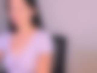 Live cam show with PrettyAlis - Skinny on Camsoda