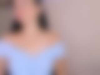 Live cam show with PrettyAlis - Blue Eyes on Camsoda