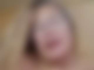 redlips46's Live Sex Cam Show