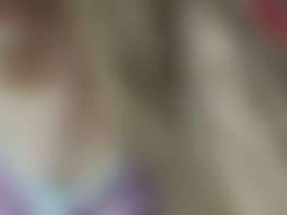 Live cam show with redlips46 - New Sexwebcam on Camming Site