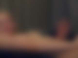 Live cam show with SuanneDano - Upskirt on parknlotfishbdy