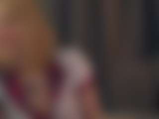 Live cam show with SuanneDano - Teen (18+) on Cam Slut