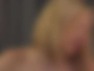 Live cam show with SuanneDano - Teen (18+) on Free Soda