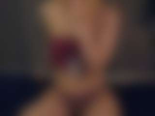 Live cam show with SuanneDano - Solo Show on Camsoda Late Night