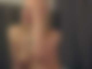 Live cam show with SuanneDano - Solo Show on hrnylive.com