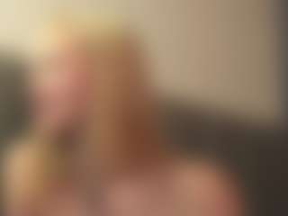 Live cam show with SuanneDano - Young Adult on 1on1-livenow