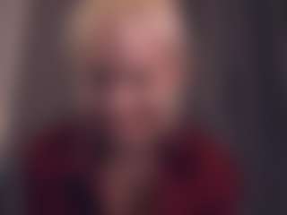 Live cam show with SuanneDano - Young Adult on Hubzter Live