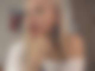 Live cam show with SuanneDano - Yoga on https://playwithruby.com