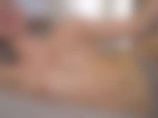 Live cam show with SuanneDano - Gray Eyes on madthumbs
