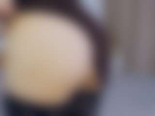 Live cam show with SuanneDano - Yoga on liverealitysex.com