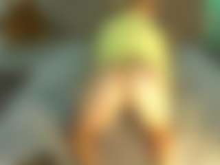 Live cam show with AlinaLemon - Blonde Hair on galaxygirlnitro.com