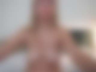 AlinaLemon's Live Sex Cam Show