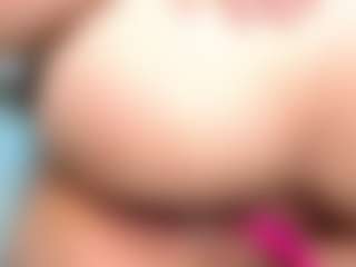 Live cam show with AnnyReese - Schoolgirl on slutload