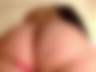AnnyReese's Live Sex Cam Show