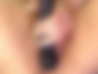 Live cam show with AnnyReese - Tittyfuck on Dare Cams