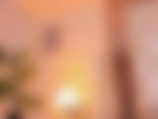 Live cam show with Lizz Carter - Shaved on fapnchat