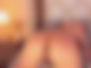 Live cam show with Lizz Carter - Cute on livesuperchat.net