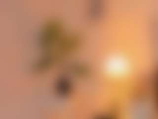 Live cam show with Lizz Carter - Oil on SpankPalCams