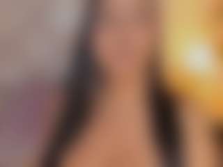 Live cam show with Lizz - Oil on Big Tits
