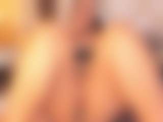 Live cam show with Lizz - Shaved on Camsoda
