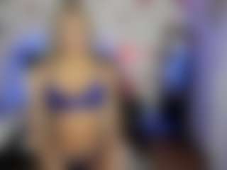 Live cam show with liaa-baby - Camel Toe on Camsoda