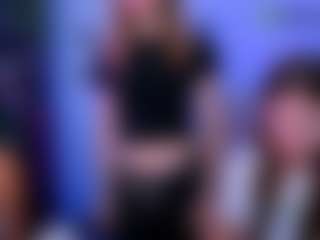 Live cam show with lisa-dark - Cute on CamClone
