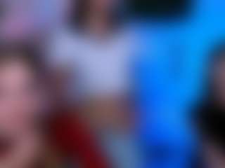 Live cam show with lisa-dark - Average on Camsoda
