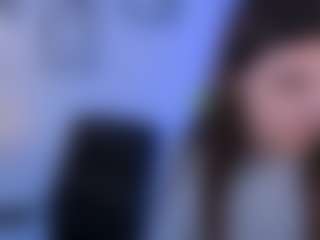 lisa-dark's Live Sex Cam Show
