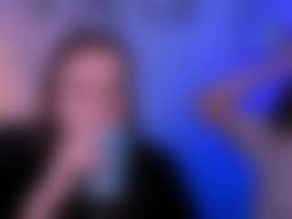 Live cam show with lisa-dark - Lovense on Camsoda
