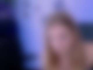 lisa-dark's Live Sex Cam Show