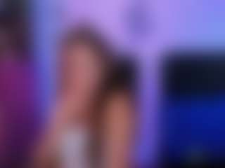 Live cam show with lisa-dark - Ass Bouncing on Dolls Live