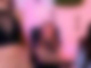 lisa-dark's Live Sex Cam Show