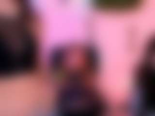 Live cam show with lisa-dark - Cute on Camsoda