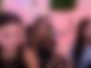 lisa-dark's Live Sex Cam Show