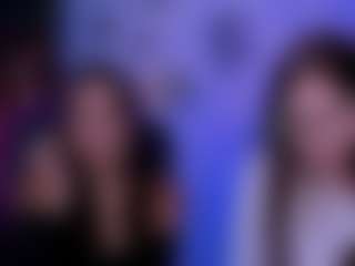 Live cam show with lisa-dark - Tease on intimatelivegirls.com