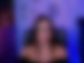 Live cam show with lisa-dark - Tease on SmokeAndPoke