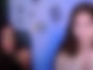 Live cam show with lisa-dark - Blue Eyes on Camsoda