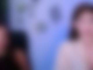 Live cam show with lisa-dark - Wet on chickslive.net