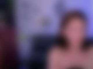 Live cam show with lisa-dark - Facial Piercings on Strip Flash - Live Sex Shows