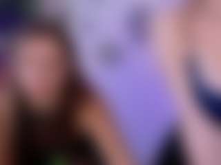 lisa-dark's Live Sex Cam Show