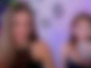lisa-dark's Live Sex Cam Show