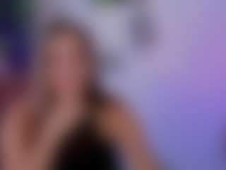 lisa-dark's Live Sex Cam Show