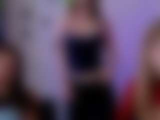 Live cam show with lisa-dark - Facial Piercings on WildCum
