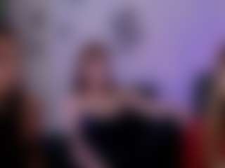 lisa-dark's Live Sex Cam Show