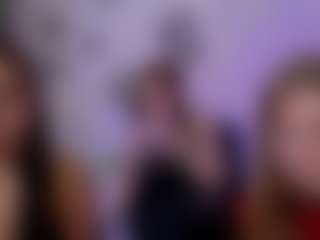 lisa-dark's Live Sex Cam Show